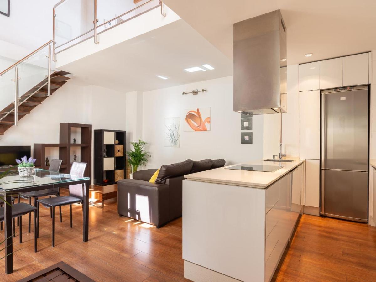 Lu&Cia Duplex City Center Málaga Extérieur photo
